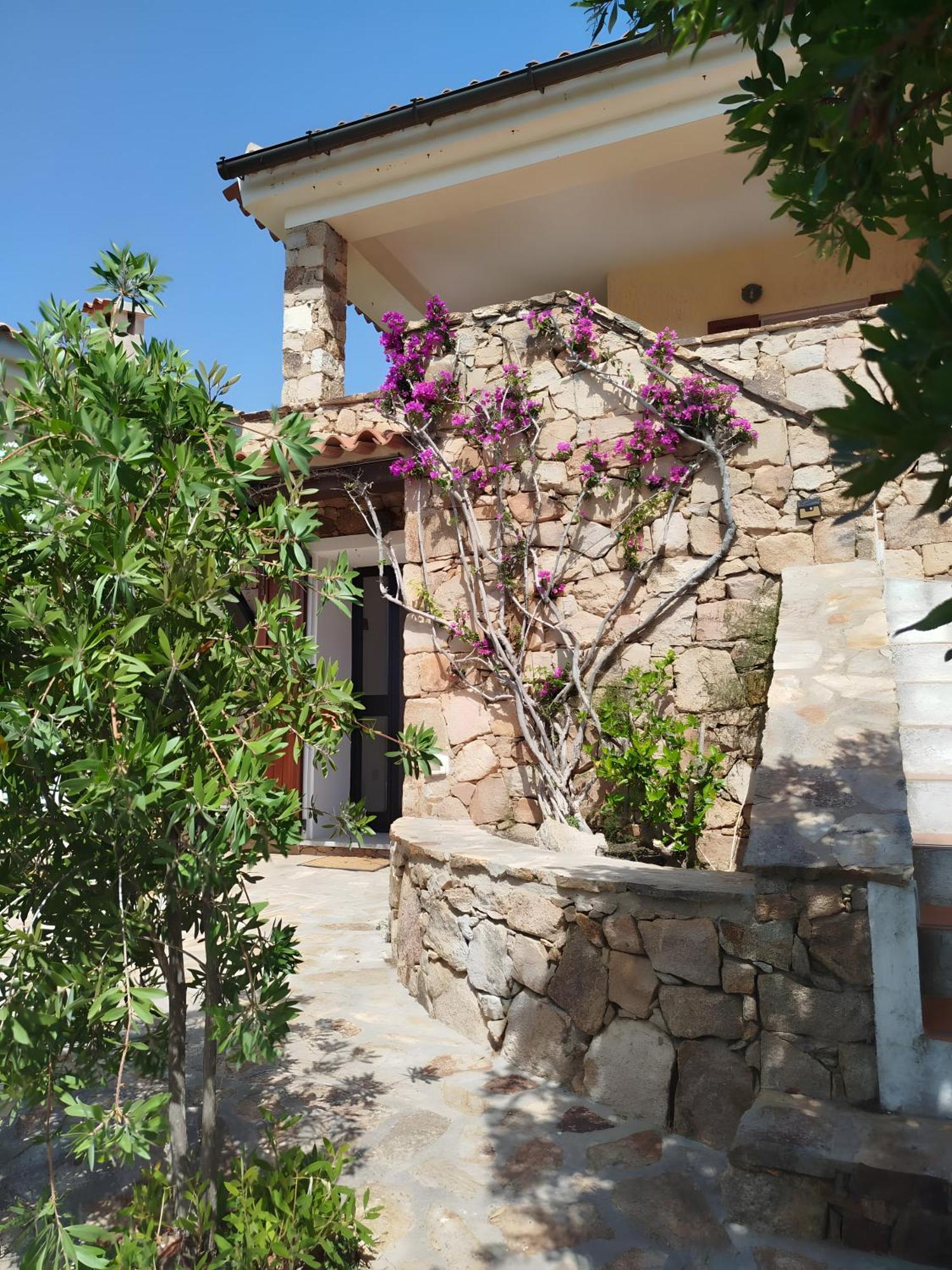 Villa Vista Mare Cala Ginepro Punta Molara Ngoại thất bức ảnh