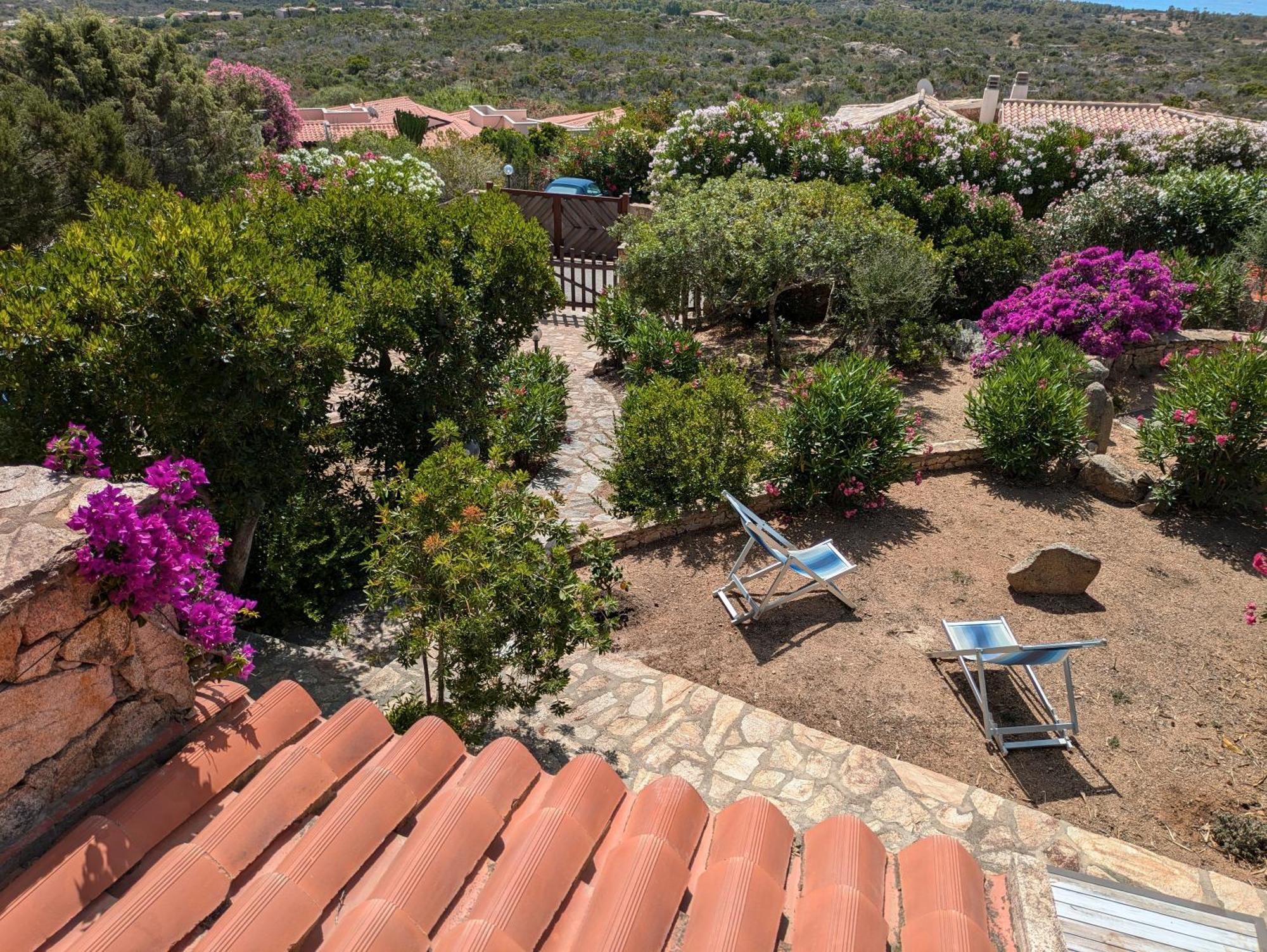 Villa Vista Mare Cala Ginepro Punta Molara Ngoại thất bức ảnh